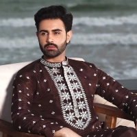  Mahogany Mirror & Resham Kurta Pajama