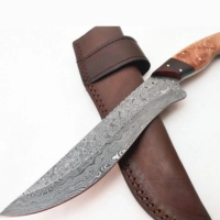  Handmade Damascus Steel Hunting Knife with Natural Wood Handle