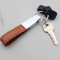  Minimalist Full-Grain Leather Key Strap – Elegant Hand-Stitched Accessory for Men & Women